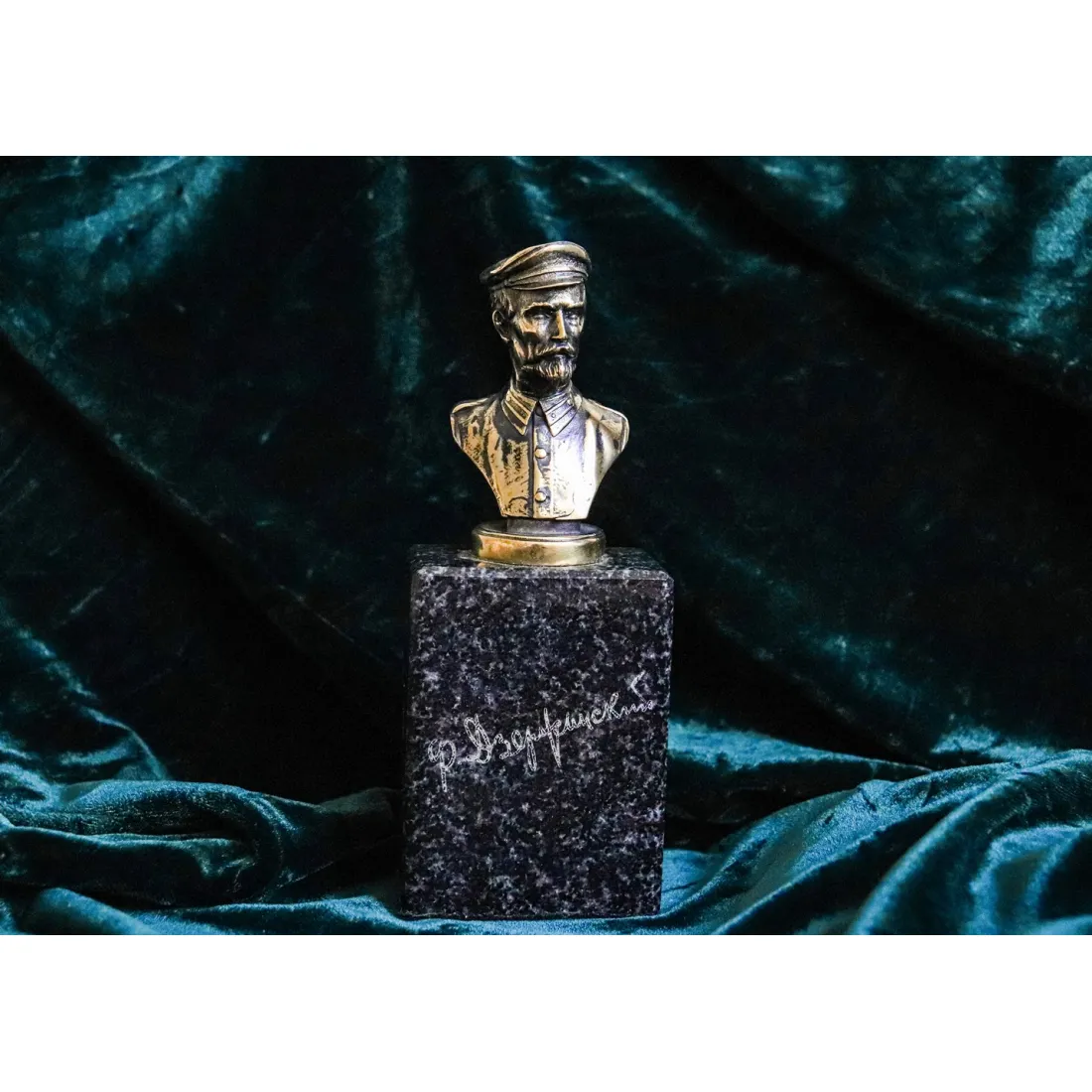 Бюст "Дзержинский"